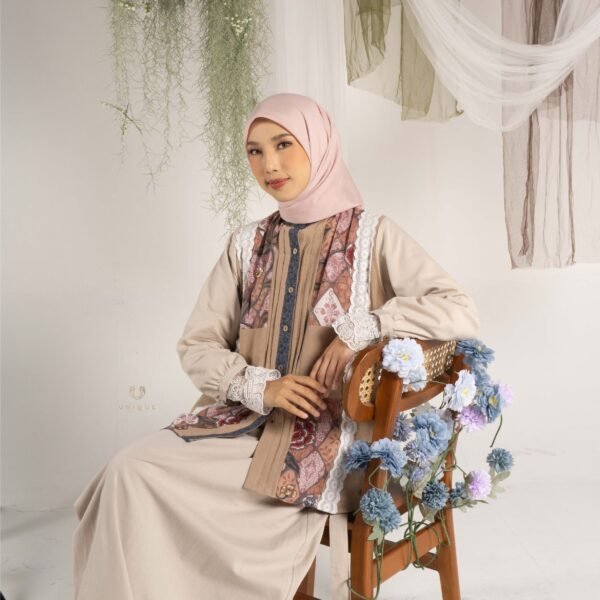 Samira Tops Peach