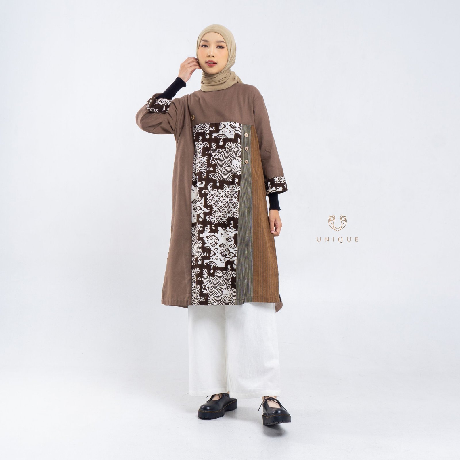 Kamania Tunik