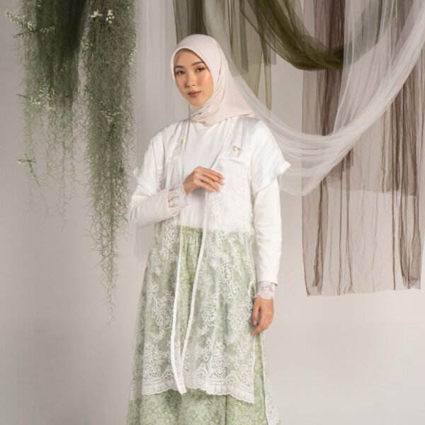 Ranau Outer Broken White Lace