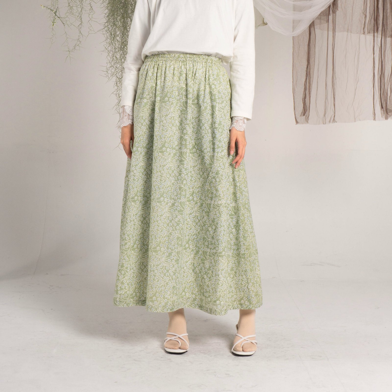 Jasmine Skirt