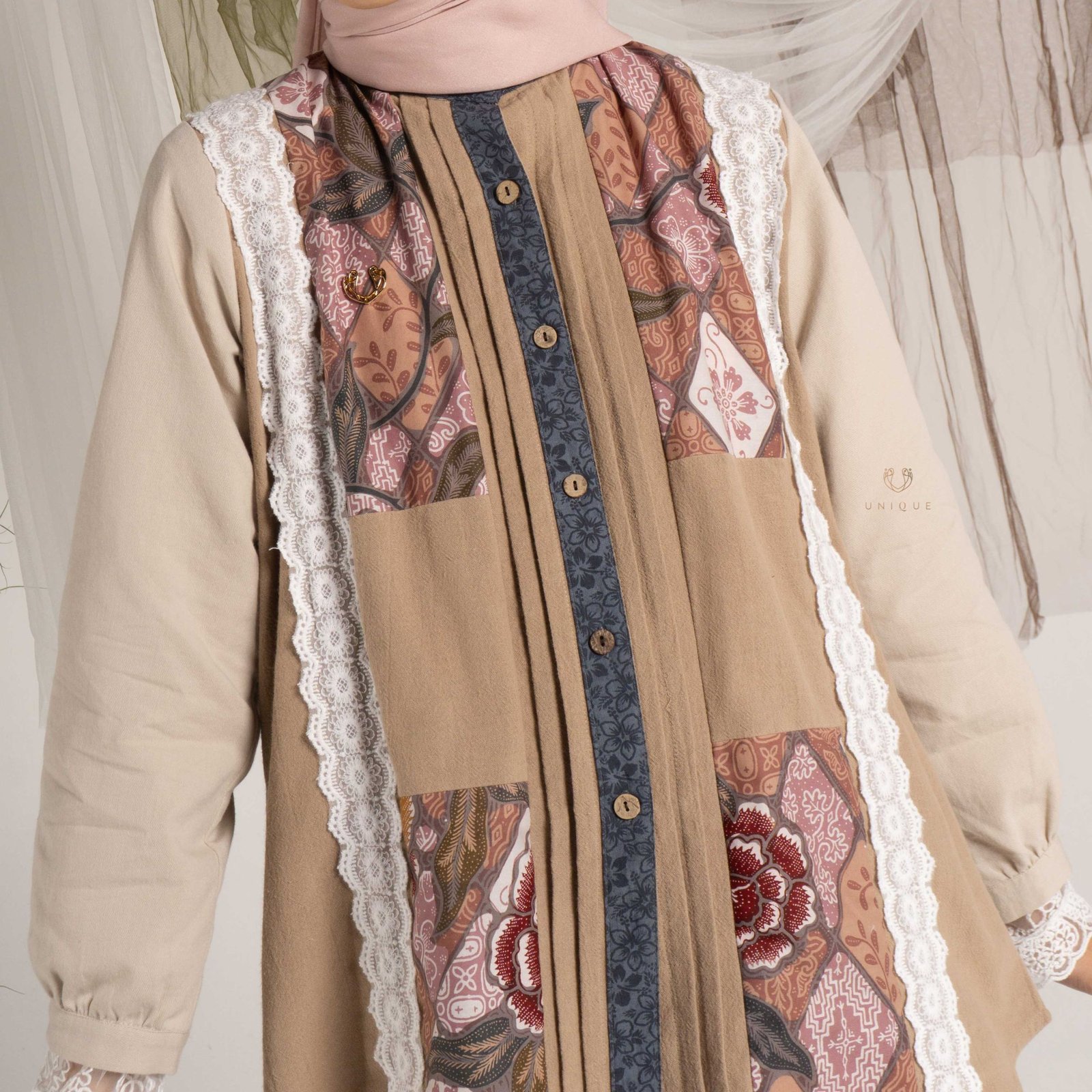 Samira Tops Peach