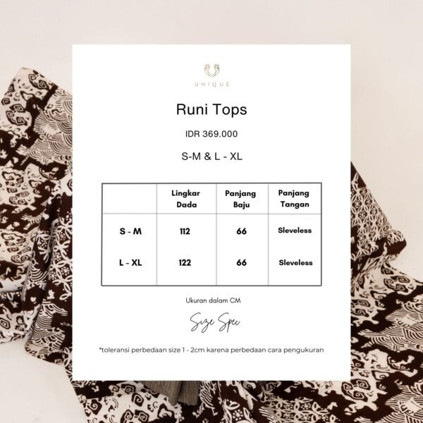 Runi Tops Hitam