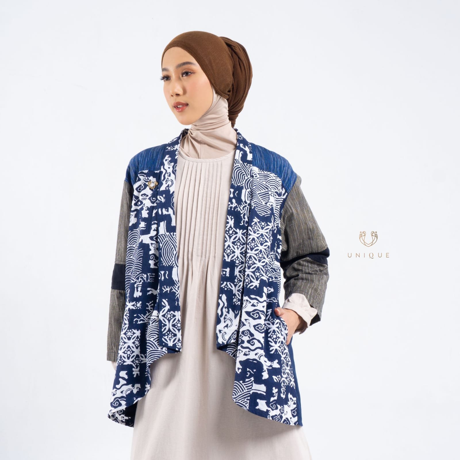 Adisti Outer – Rawayan