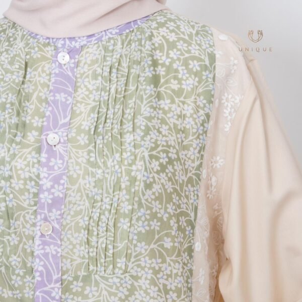 Arum Tops