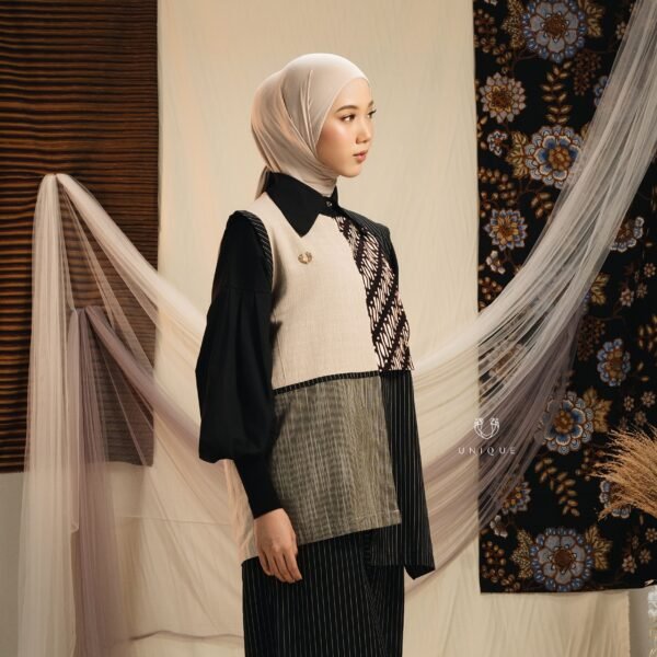 Atria Outer Sand