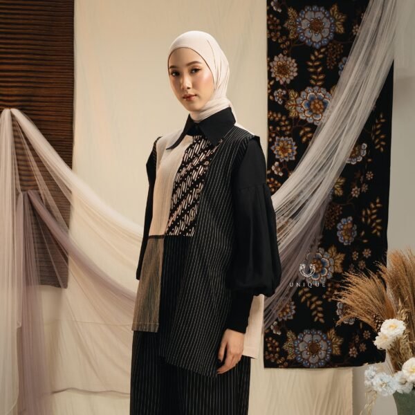 Atria Outer Sand